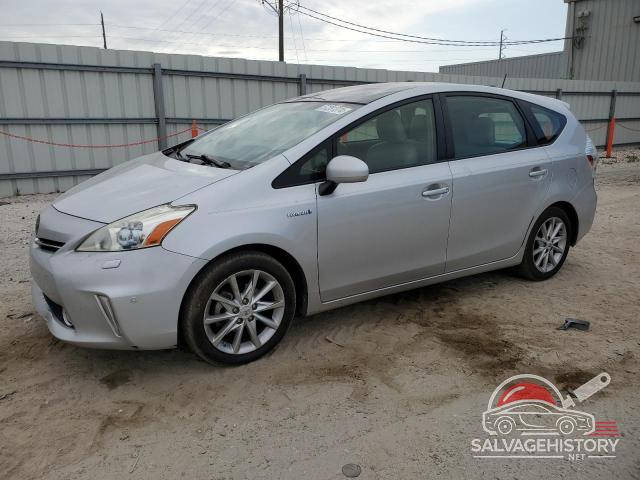 JTDZN3EU5D3213228 2013 TOYOTA PRIUS photo no. 1