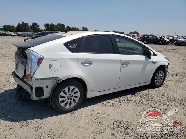 JTDKN3DP0E3058473 2014 TOYOTA PRIUS photo no. 3