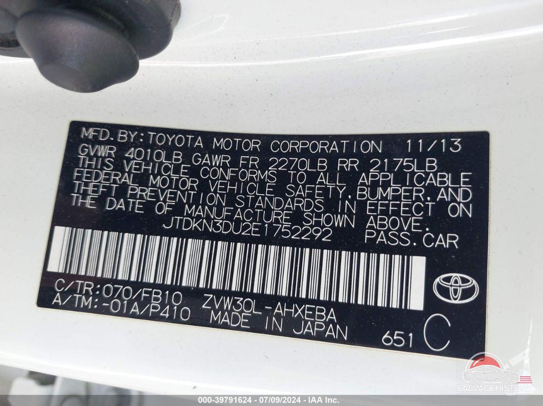 JTDKN3DU2E1752292 2014 TOYOTA PRIUS photo no. 9
