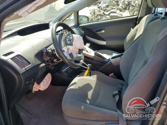 JTDKN3DU3E0386364 2014 TOYOTA PRIUS photo no. 7