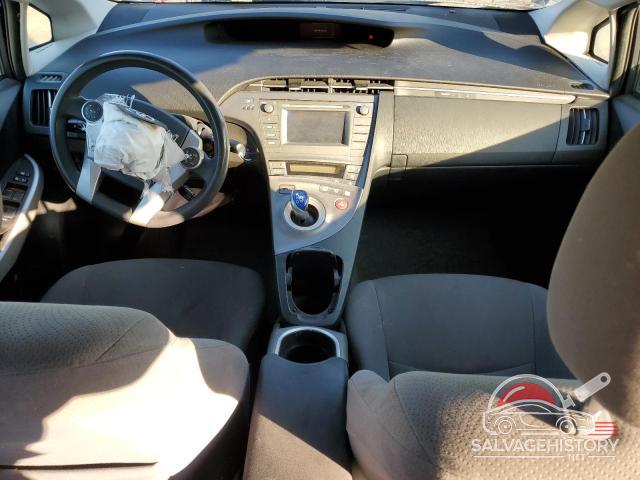 JTDKN3DU3E0386364 2014 TOYOTA PRIUS photo no. 8