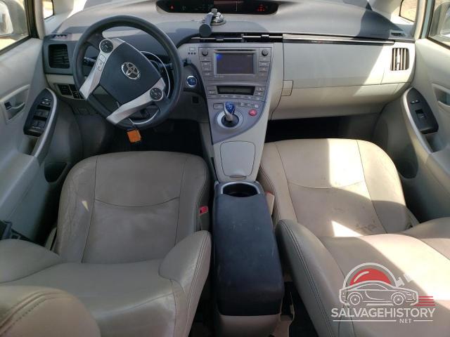 JTDKN3DU3E1836864 2014 TOYOTA PRIUS photo no. 8