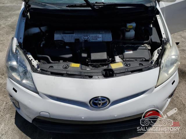 JTDKN3DU5E1781947 2014 TOYOTA PRIUS photo no. 11