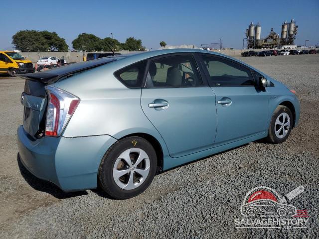 JTDKN3DU8E1819820 2014 TOYOTA PRIUS photo no. 3