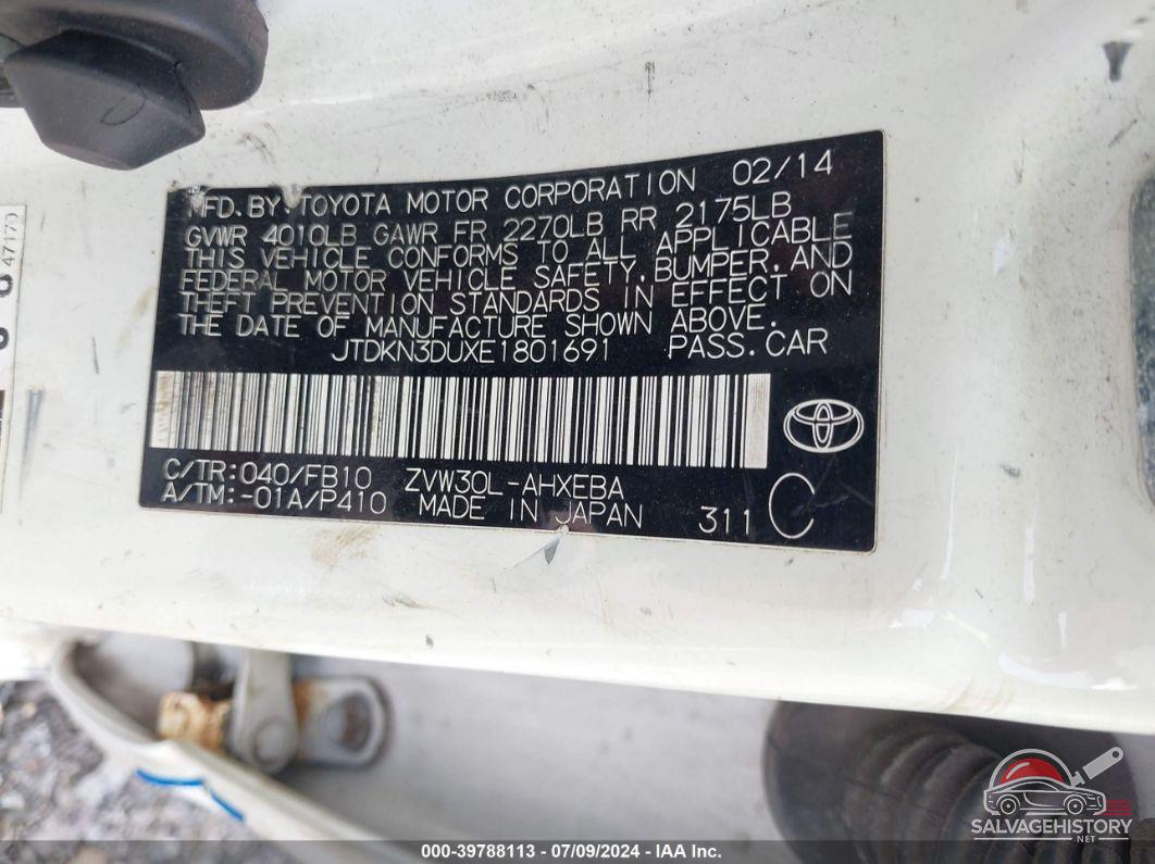 JTDKN3DUXE1801691 2014 TOYOTA PRIUS photo no. 9