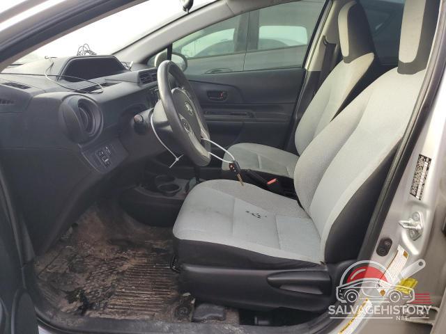 JTDKDTB3XF1579863 2015 TOYOTA PRIUS photo no. 7