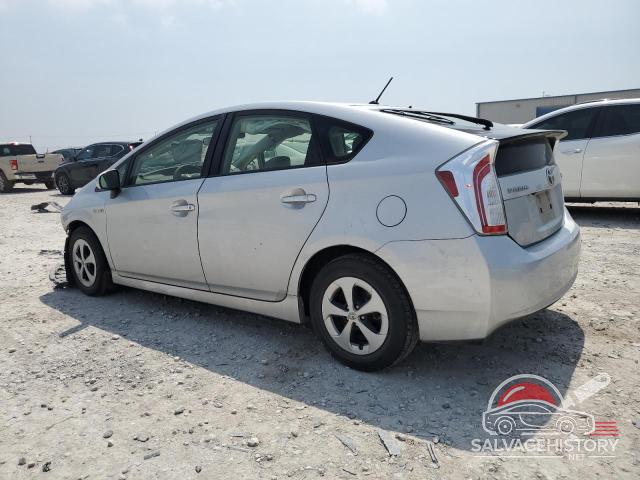 JTDKN3DU0F0441127 2015 TOYOTA PRIUS photo no. 2