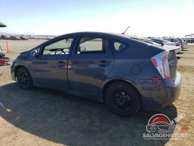 JTDKN3DU1F0475061 2015 TOYOTA PRIUS photo no. 2