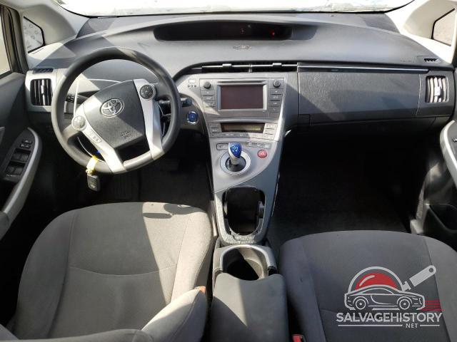 JTDKN3DU2F0434986 2015 TOYOTA PRIUS photo no. 8