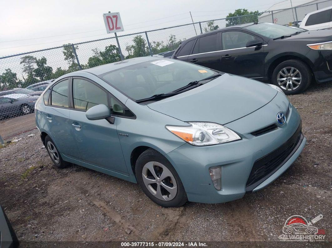 JTDKN3DU8F1883132 2015 TOYOTA PRIUS photo no. 11