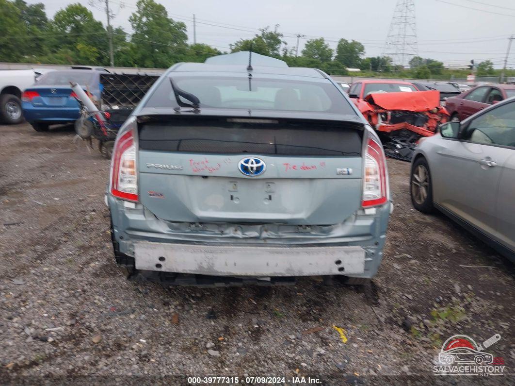 JTDKN3DU8F1883132 2015 TOYOTA PRIUS photo no. 6