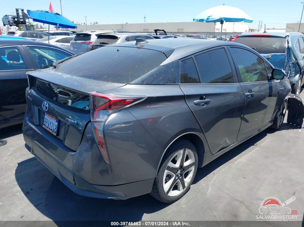JTDKARFU8G3010630 2016 TOYOTA PRIUS photo no. 4