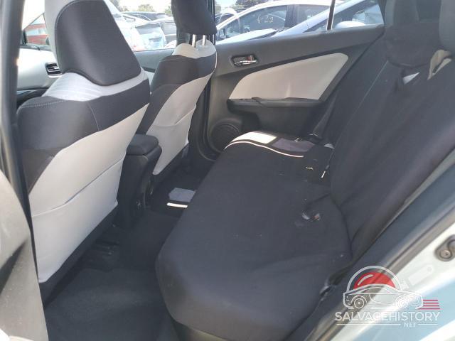 JTDKBRFU0G3506020 2016 TOYOTA PRIUS photo no. 10