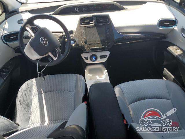 JTDKARFP5H3039918 2017 TOYOTA PRIUS photo no. 8