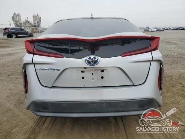 JTDKARFP8H3002698 2017 TOYOTA PRIUS photo no. 6