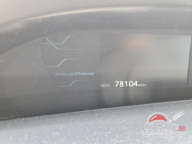 JTDKARFP9J3078629 2018 TOYOTA PRIUS photo no. 9