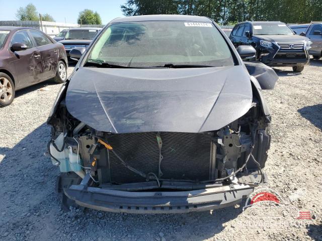 JTDKARFU1J3065945 2018 TOYOTA PRIUS photo no. 5