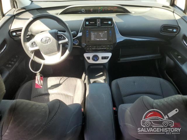 JTDKARFU1J3065945 2018 TOYOTA PRIUS photo no. 8