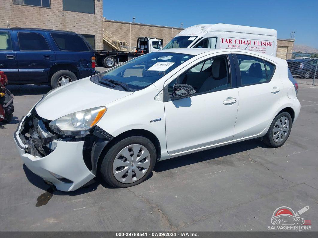 JTDKDTB37C1513086 2012 TOYOTA PRIUS C photo no. 2