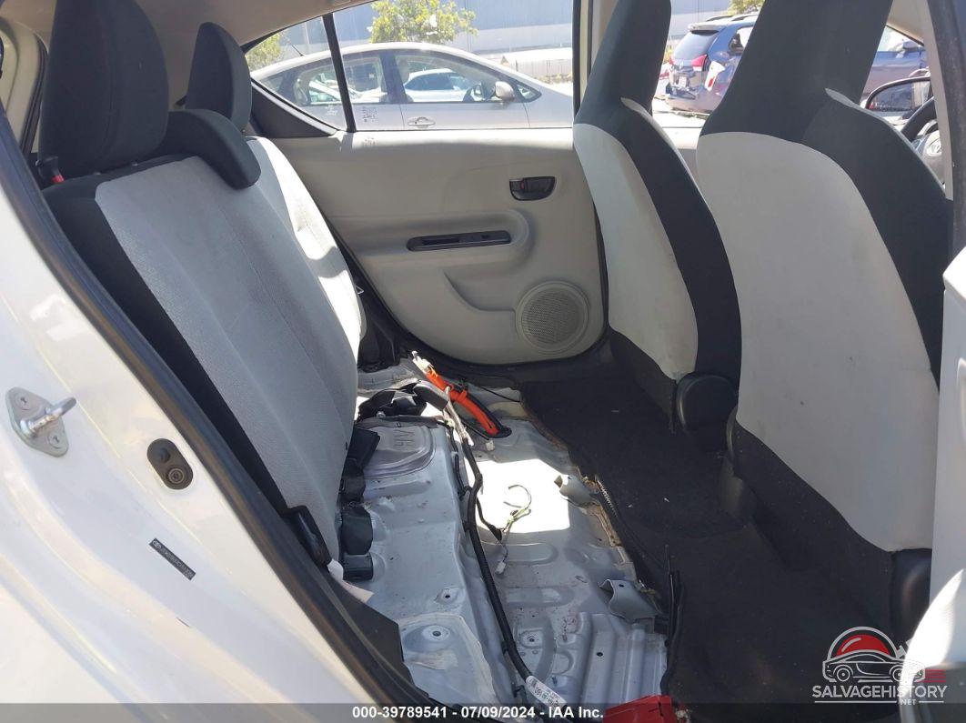 JTDKDTB37C1513086 2012 TOYOTA PRIUS C photo no. 8
