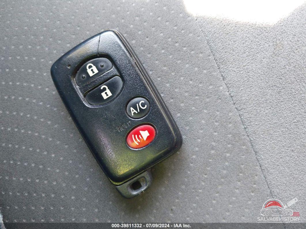 JTDKN3DPXC3029009 2012 TOYOTA PRIUS PLUG-IN photo no. 11