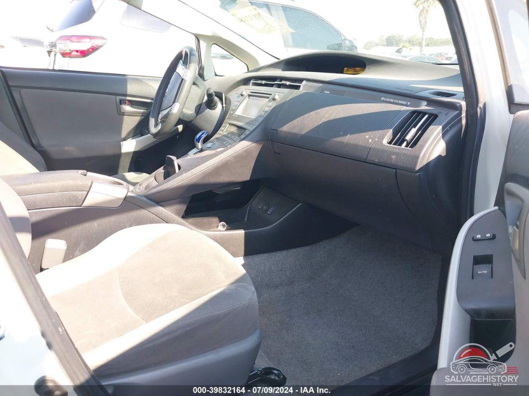 JTDKN3DP1D3040790 2013 TOYOTA PRIUS PLUG-IN photo no. 5