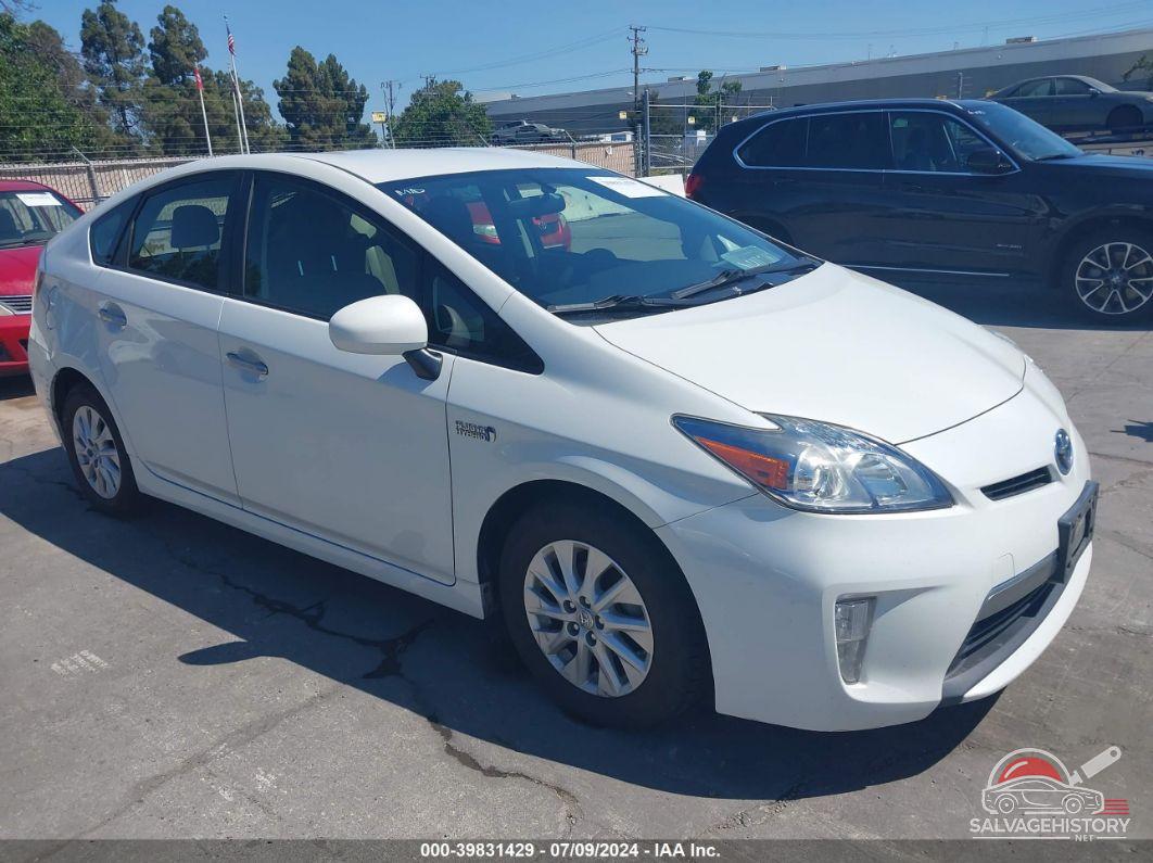 JTDKN3DPXE3055483 2014 TOYOTA PRIUS PLUG-IN photo no. 3