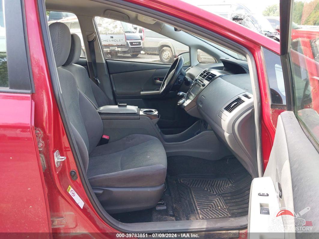 JTDZN3EU9D3215015 2013 TOYOTA PRIUS V photo no. 5