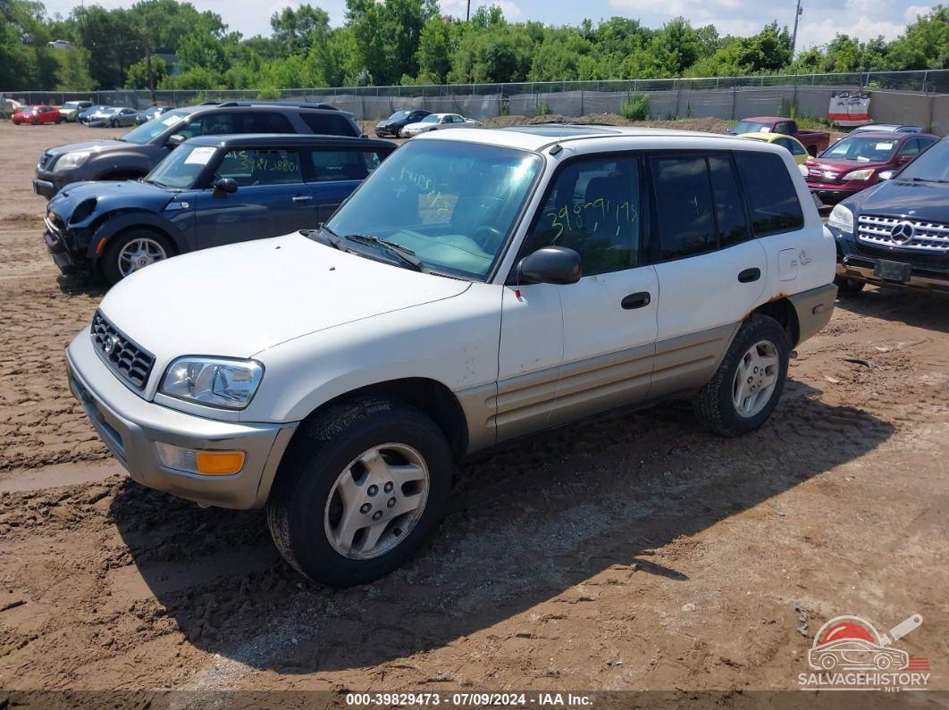JT3GP10V4Y0045213 2000 TOYOTA RAV4 photo no. 2