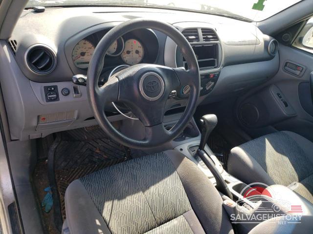 JTEHH20V926061118 2002 TOYOTA RAV4 photo no. 8