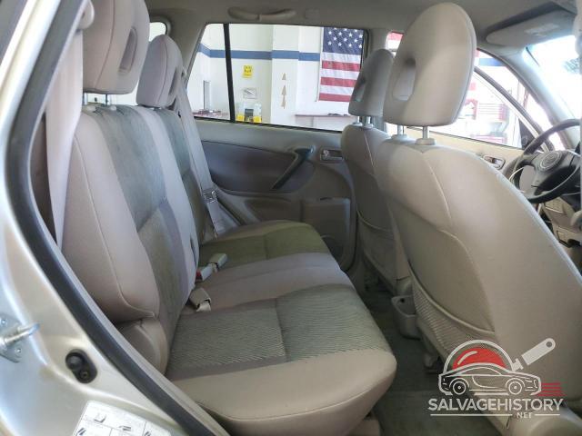 JTEHH20V130201960 2003 TOYOTA RAV4 photo no. 11