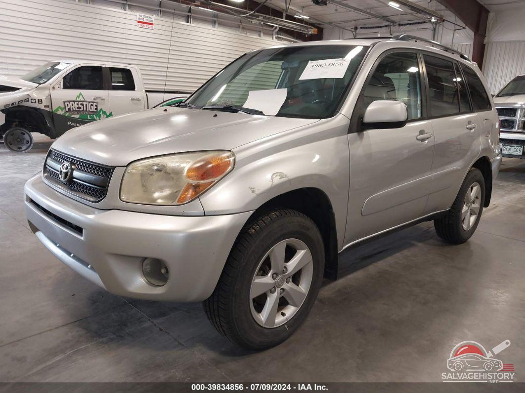 JTEHD20V156035046 2005 TOYOTA RAV4 photo no. 2