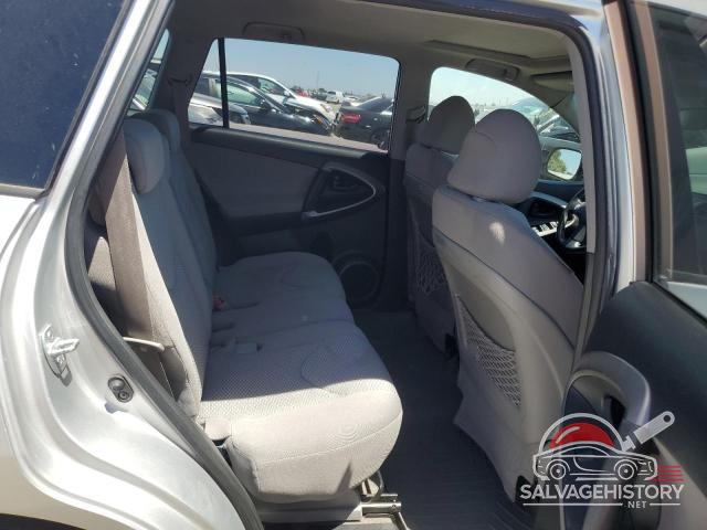 JTMBD31V375082845 2007 TOYOTA RAV4 photo no. 10