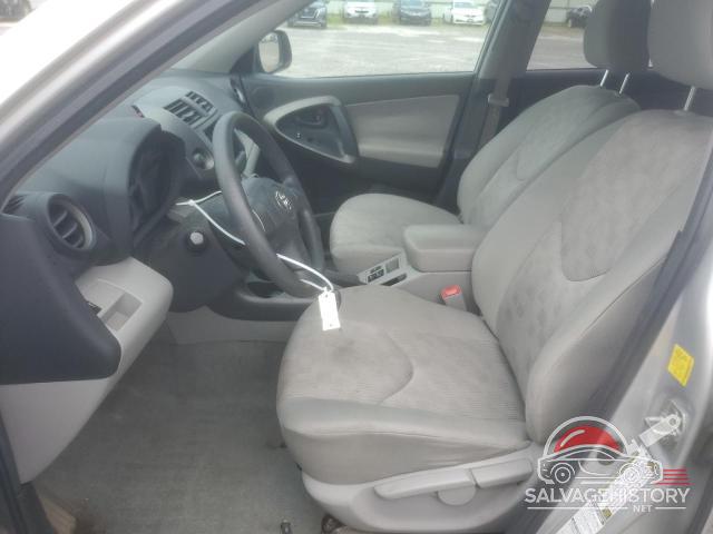 2T3BF4DV8AW065485 2010 TOYOTA RAV4 photo no. 7