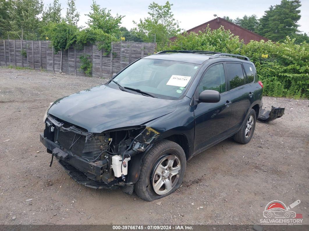 2T3BF4DV8BW092252 2011 TOYOTA RAV4 photo no. 2