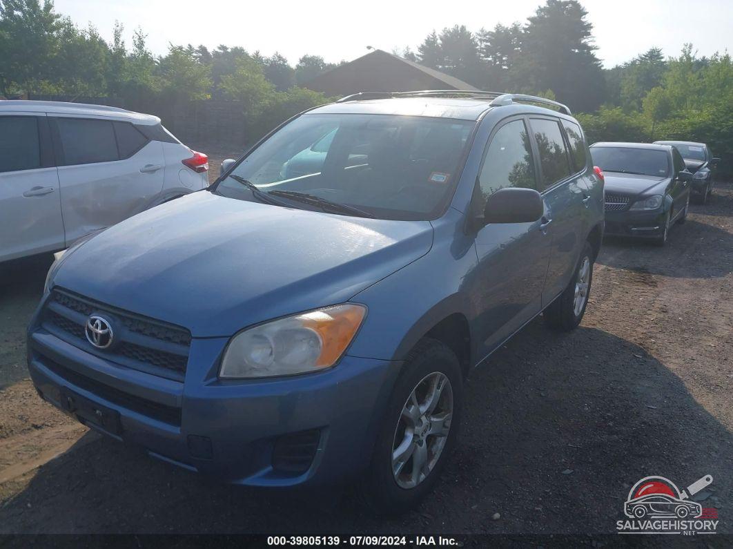 2T3BF4DVXBW083228 2011 TOYOTA RAV4 photo no. 2