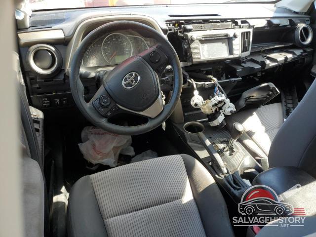 2T3ZFREV5DW072134 2013 TOYOTA RAV4 photo no. 8