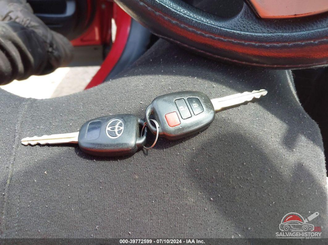 JTMRFREV2DD005570 2013 TOYOTA RAV4 photo no. 11