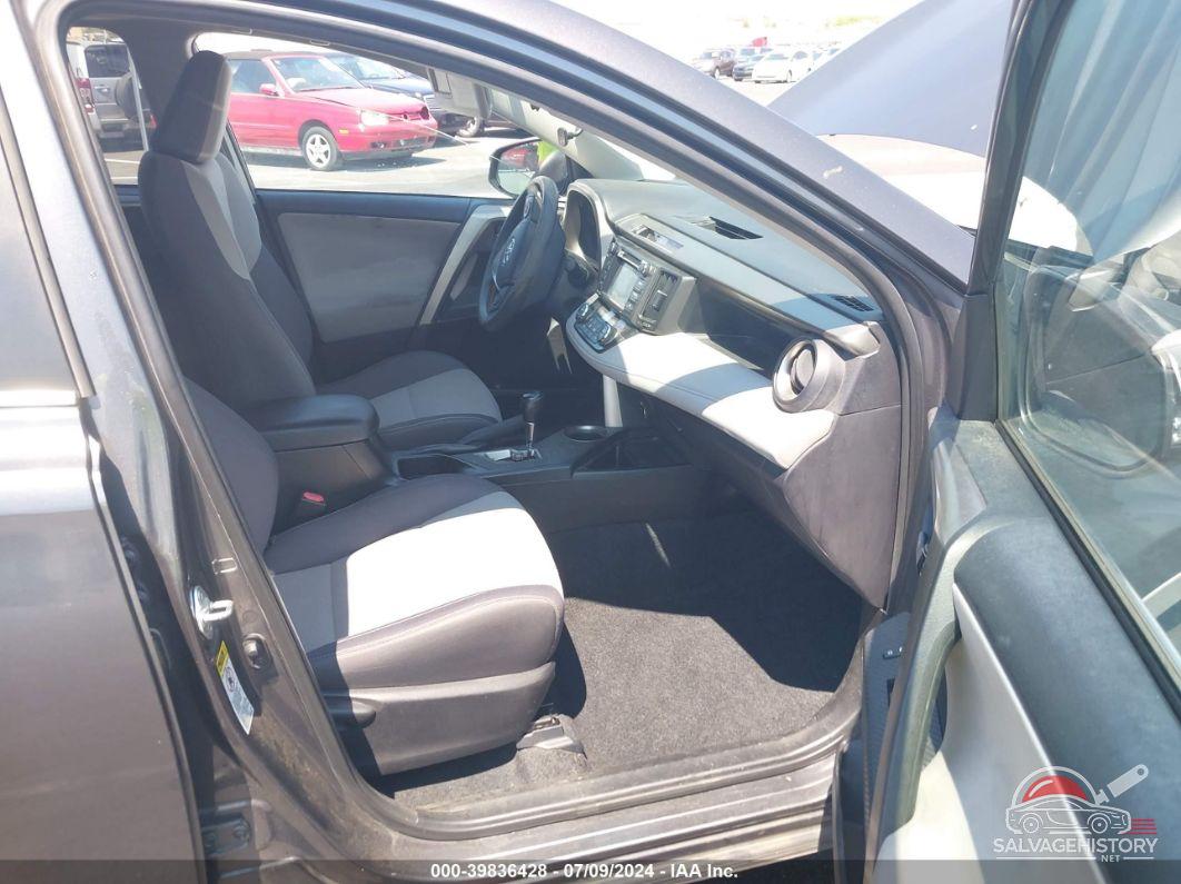 2T3RFREV1EW161538 2014 TOYOTA RAV4 photo no. 5