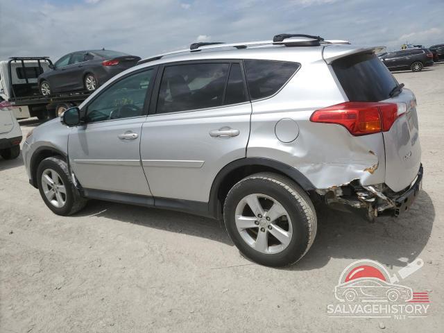 2T3RFREV9EW157558 2014 TOYOTA RAV4 photo no. 2