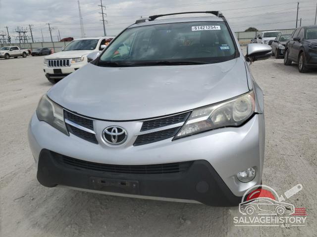 2T3RFREV9EW157558 2014 TOYOTA RAV4 photo no. 5
