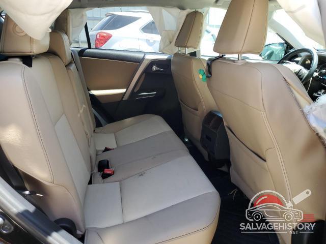 2T3DFREV6FW339018 2015 TOYOTA RAV4 photo no. 11