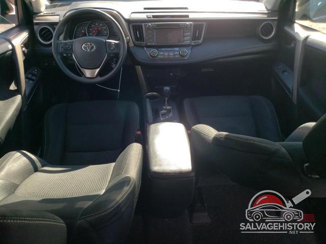2T3RFREV5FW371514 2015 TOYOTA RAV4 photo no. 8