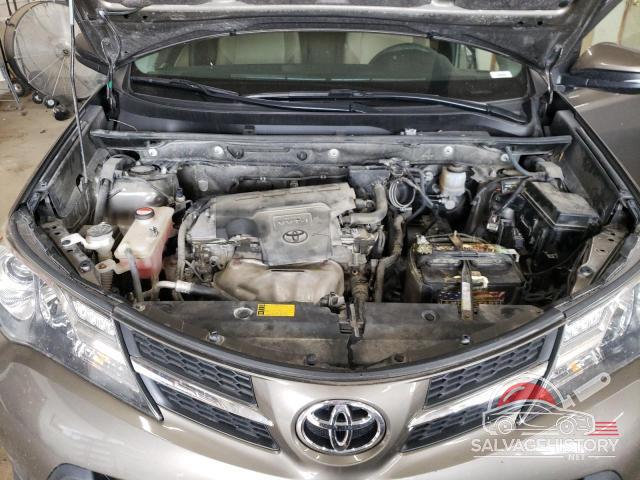 JTMRFREV7FD128011 2015 TOYOTA RAV4 photo no. 11