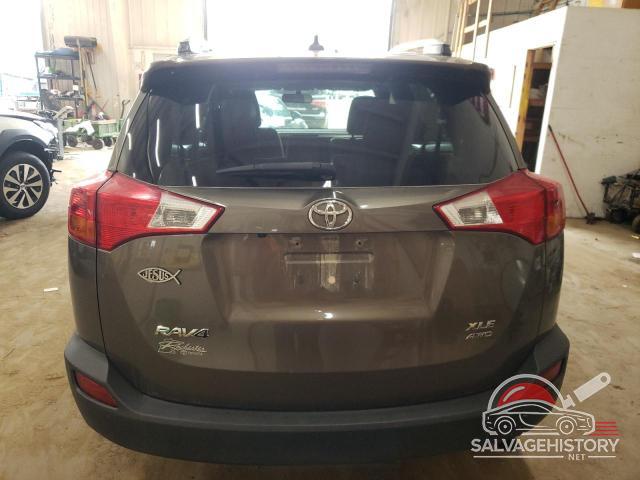 JTMRFREV7FD128011 2015 TOYOTA RAV4 photo no. 6