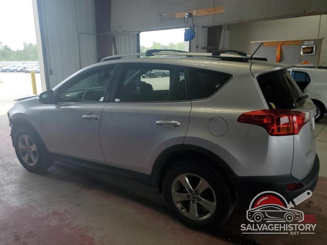 JTMWFREV1FD049775 2015 TOYOTA RAV4 photo no. 2