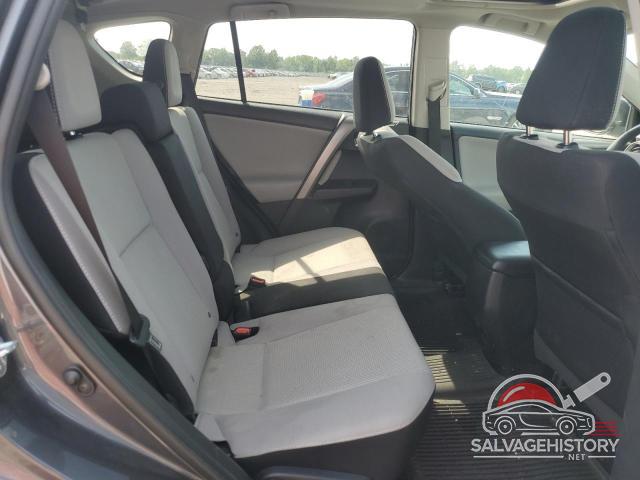 2T3RFREVXHW678390 2017 TOYOTA RAV4 photo no. 11
