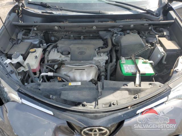 2T3RFREVXHW678390 2017 TOYOTA RAV4 photo no. 12