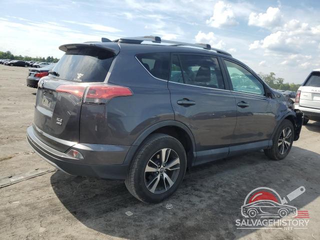 2T3RFREVXHW678390 2017 TOYOTA RAV4 photo no. 3