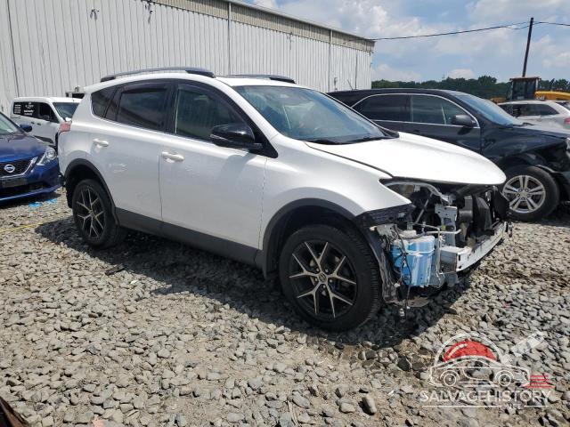 JTMJFREV5HJ162322 2017 TOYOTA RAV4 photo no. 4